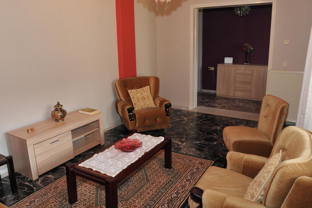 Ananta House Villa Kalambaka Bagian luar foto