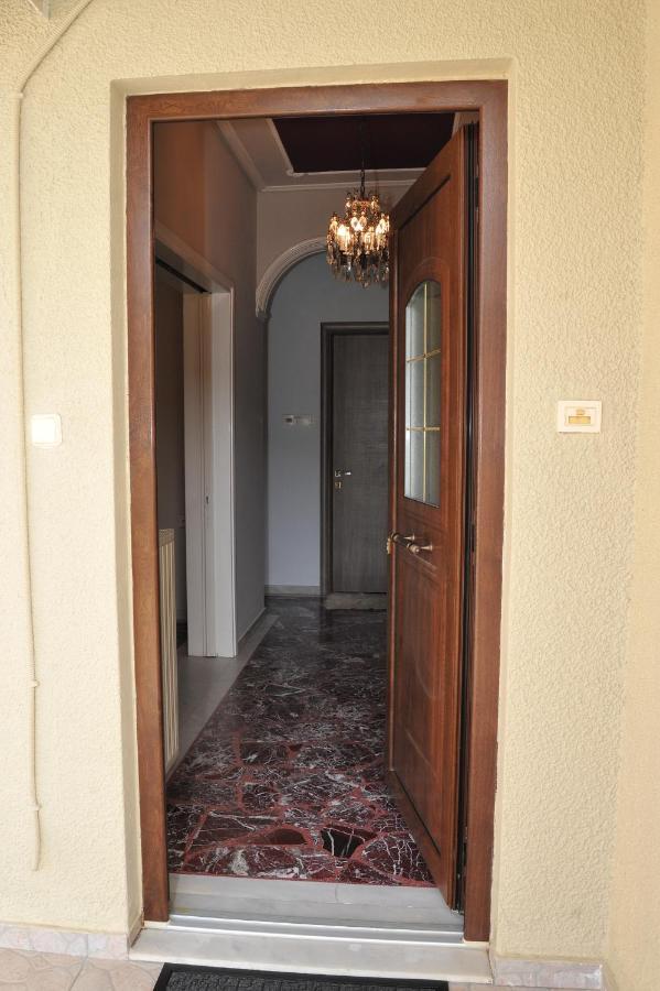 Ananta House Villa Kalambaka Bagian luar foto