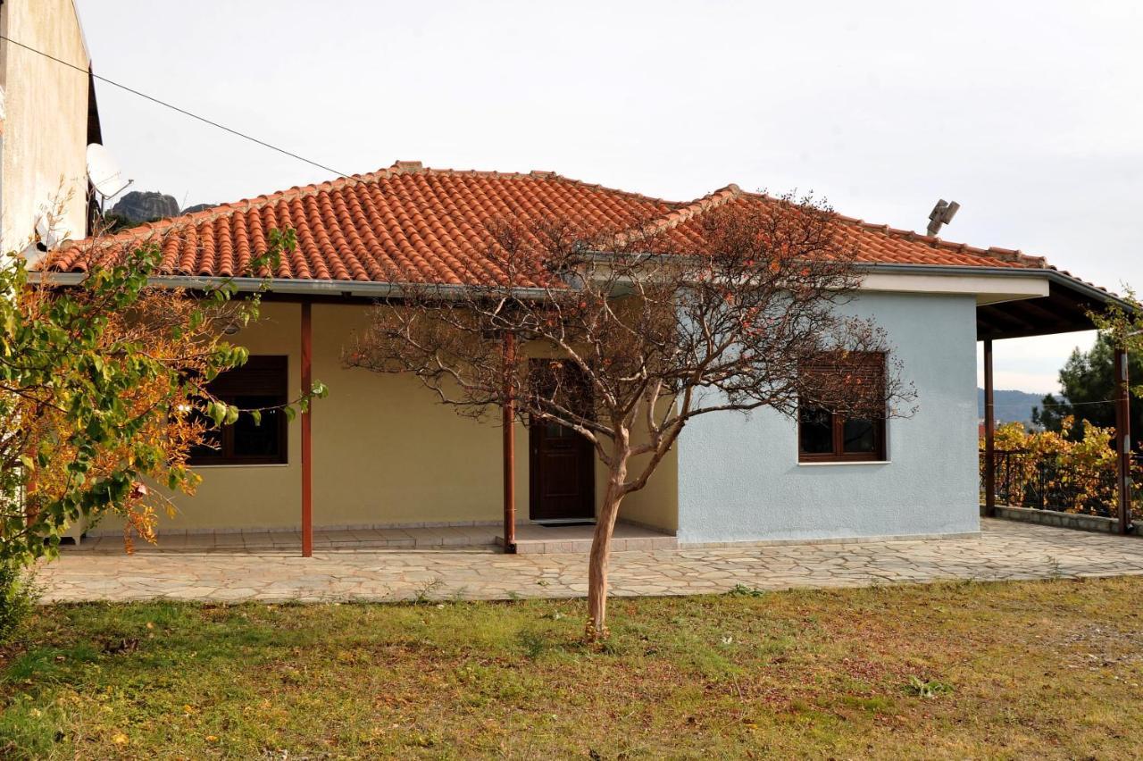 Ananta House Villa Kalambaka Bagian luar foto